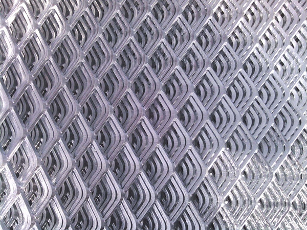 热镀锌钢板网 - 安平县强佑丝网制造有限公司图片3